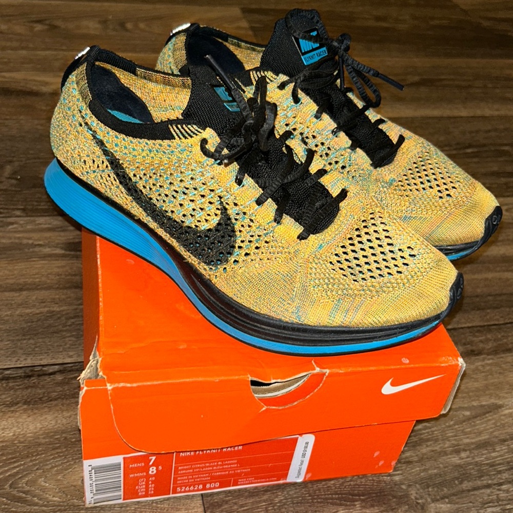 Nike Racers